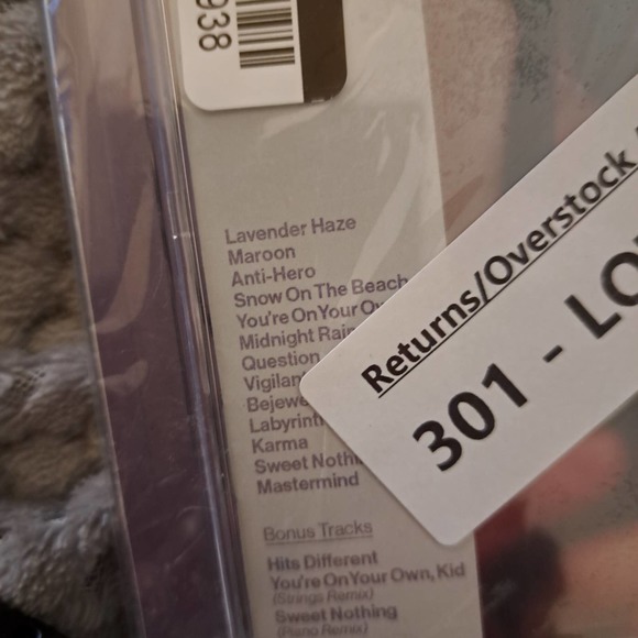 TAYLOR SWIFT Midnights LIMITED EXPANDED EDITION 3 BONUS TRACKS, CD Version - Picture 4 of 5